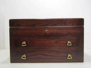lot 220 image: Large REED & BARTON Flatware Storage Chest