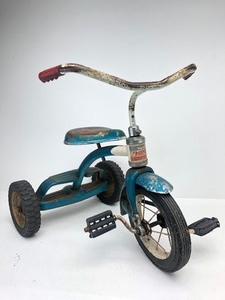 lot 249 image: Vintage SPORTCREST Tricycle