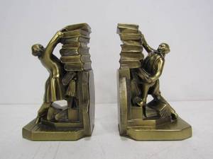 lot 268 image: Pair of Vintage PM CRAFTSMAN Colonial Librarian Brass Bookends