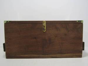 lot 250 image: Excellent Condition Wood Storage Box wRope Handles