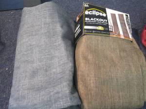 2 Assorted 52x84 inches Eclipse Bla...