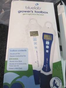 Bluelab Growers Tool Box open box...