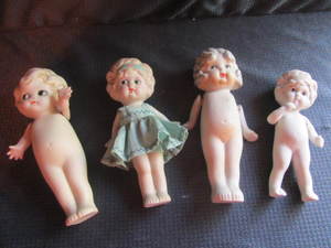 lot 37 image: Dolls with Frozen Charlottes