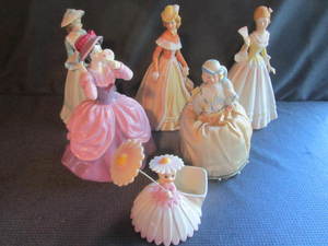 lot 42 image: Bradley, Doulton, Broom Dolls