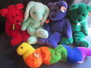 lot 22 image: Ty Beanie Buddies