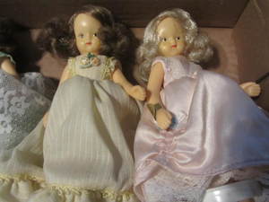 lot 62 image: Nancy Ann Storybook Dolls