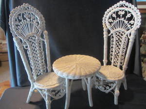 lot 58 image: Wicker Doll Table & Chairs