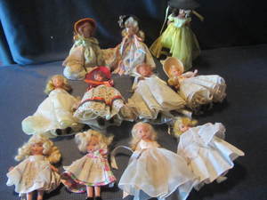 lot 83 image: Nancy Ann Storybook Dolls