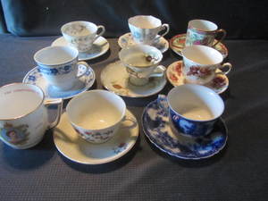 lot 85 image: Fancy Tea Cups