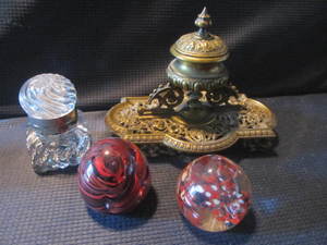 lot 105 image: Vintage Desk Stand, Paperweights