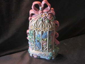 lot 110 image: Cast Door Stop
