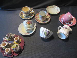 lot 166 image: Demitasse CupsSaucers