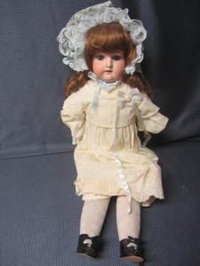 lot 204 image: German Doll