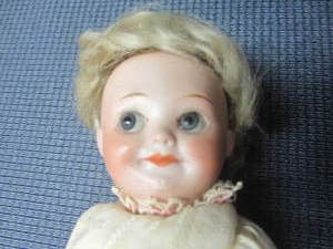 lot 214 image: A.Marseille Doll