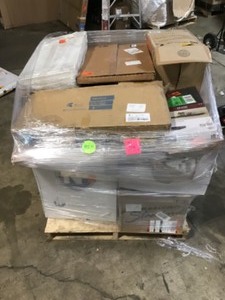 MIXED PALLET OF ASSORTED OUTDOORPATIO & FILTERS PLUS OTHER HOUSEHOLD ITEMS CUSTOMER RETURNS SEE PICS