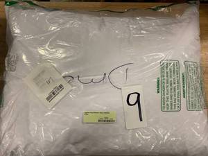 Legends Royal Medium Down Standard Pillow, PP51-STD-WHITE, NEW