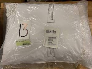 LoftAIRE Hypoallergenic Firm Down Alternative Standard Pillow, PP82-STD-WHITE - NEW