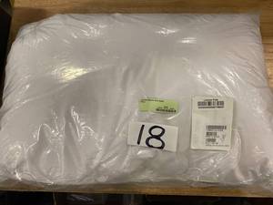 LaCrosse Medium Down Queen Pillow, PP55-Q-WHITE - NEW