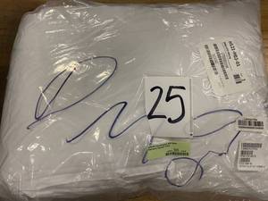 LoftAIRE Hypoallergenic Soft Down Alternative Standard Pillow, PP80-STD-WHITE - NEW