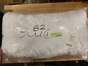LoftAIRE Hypoallergenic Extra Firm Down Alternative King Pillow, PP83-K-WHITE - NEW