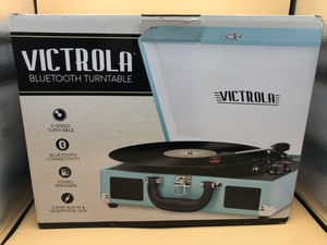 lot 12 image: Victrola Bluetooth Turntable
