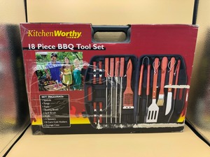 lot 48 image: 18 Piece BBQ Tool Set