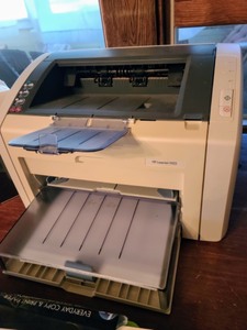 lot 48 image: HP Inkjet Printer And New Ink Cartridges