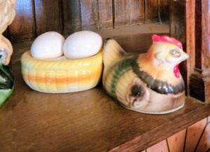 lot 78 image: Large Lot Of Hens