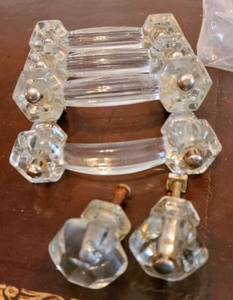 lot 83 image: Vintage Doorknob and Pulls