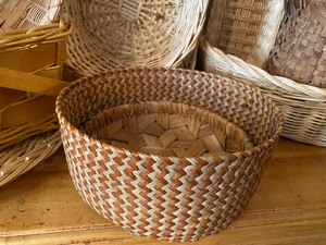 lot 17 image: Lot of Ten Baskets