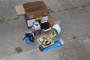 lot 28 image: Home improvement lot