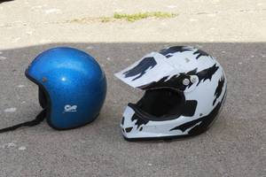 lot 30 image: Lot of two helmets