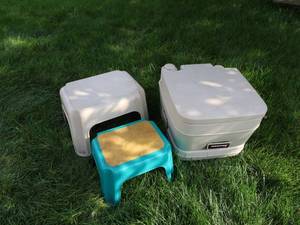 lot 121 image: Adventurer RV Kit Toilet and step stools