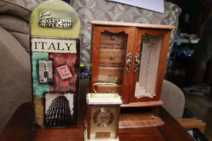 lot 411 image: Wood jewelry case, Italy storage box and tabletop clock