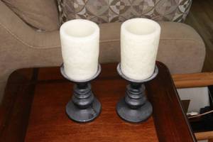 lot 427 image: Lot of candles with snuffers