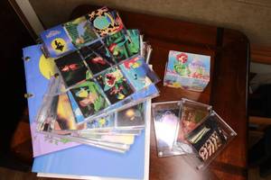 lot 381 image: Alladdin,snow white,beauty and the beast and the little mermaid colloection cards