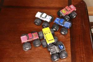 lot 384 image: 6 Monster trucks