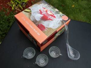 lot 144 image: 27 piece glass punchbowl set