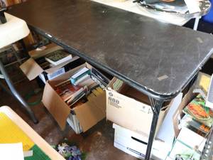 lot 71 image: 4 Folding table