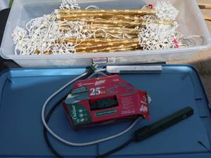 lot 302 image: Brand new Extension chord and used power strips