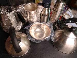 lot 451 image: Lot of mostly stainless steel kitchenware