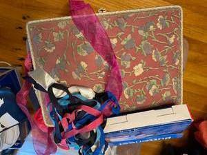 lot 359 image: Sewing and Craft supply box