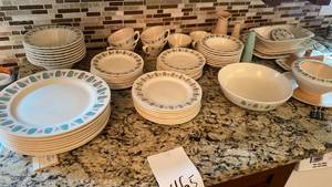 lot 465 image: 62 piece mid century serving set