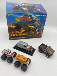 lot 266 image: Vintage toy car lot