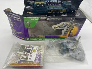 lot 268 image: Vintage Transformers toy in box