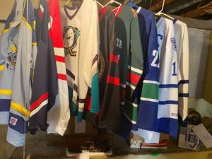 lot 97 image: Lot of nine hockey jerseys