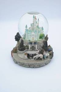 lot 235 image: Cinderella snow globe