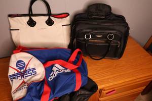 lot 202 image: Lot of travel bags
