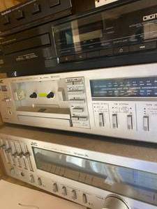 lot 15 image: Vintage JVC Receivers and Tape decks