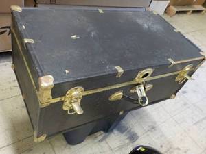 Black Trunk 30 x 15 x 9...